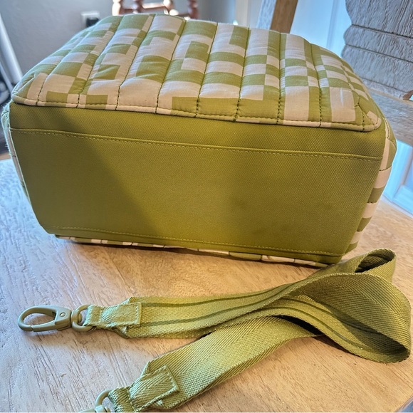 Beis x Elsa Hosk "The Diaper Caddy" in Play Date - Picture 6 of 7